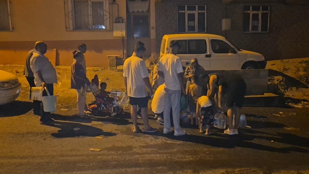 1200xauto Tekirdağ’da susuzluk isyanı! Ellerinde bidonlarla sokağa döküldüler