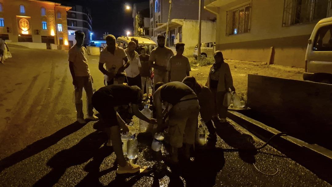 1200xauto Tekirdağ’da susuzluk isyanı! Ellerinde bidonlarla sokağa döküldüler