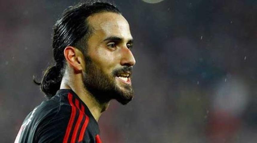 Erkan Zengin Fenerbah&ccedil;e'de