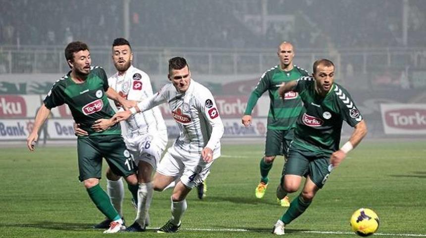 &Ccedil;aykur Rizespor - Torku Konyaspor ma&ccedil;ı canlı yayınla Lig Tv'de