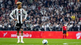 Beşiktaş, Dinamo Moskova ve Benfica üçgeninde hareketli saatler... Yıldız ismin yeni adresi bu formülle açıklanıyor...