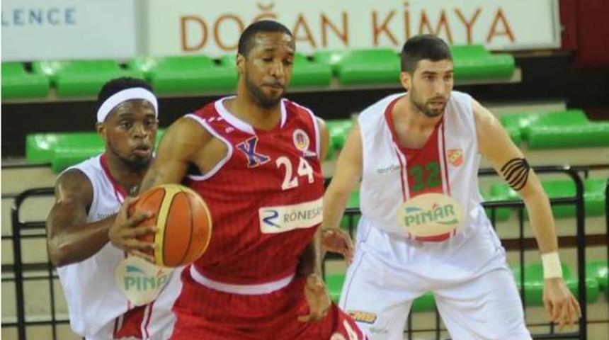 Pınar Karşıyaka &ccedil;ıkışa ge&ccedil;ti