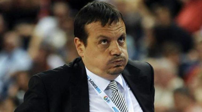 Ergin Ataman Galatasaray'a ceza verdi!