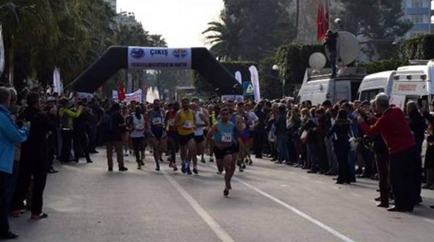 Adana Maratonu başladı	
