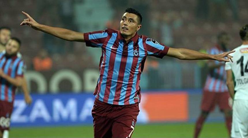 Trabzonspor'a Cardozo m&uuml;jdesi