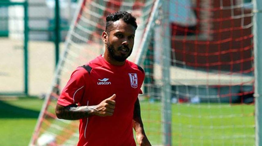 Yıldız oyuncu k&uuml;me d&uuml;ş&uuml;yor