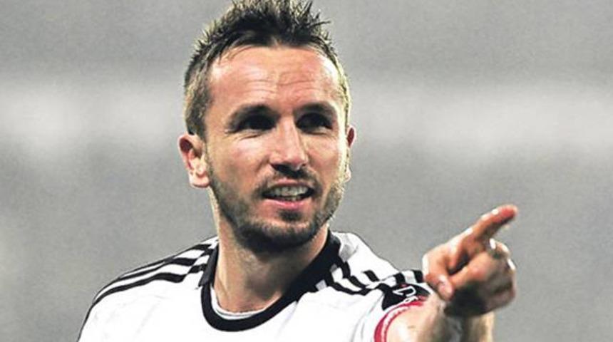 Beşiktaş'ta ilk ayrılık