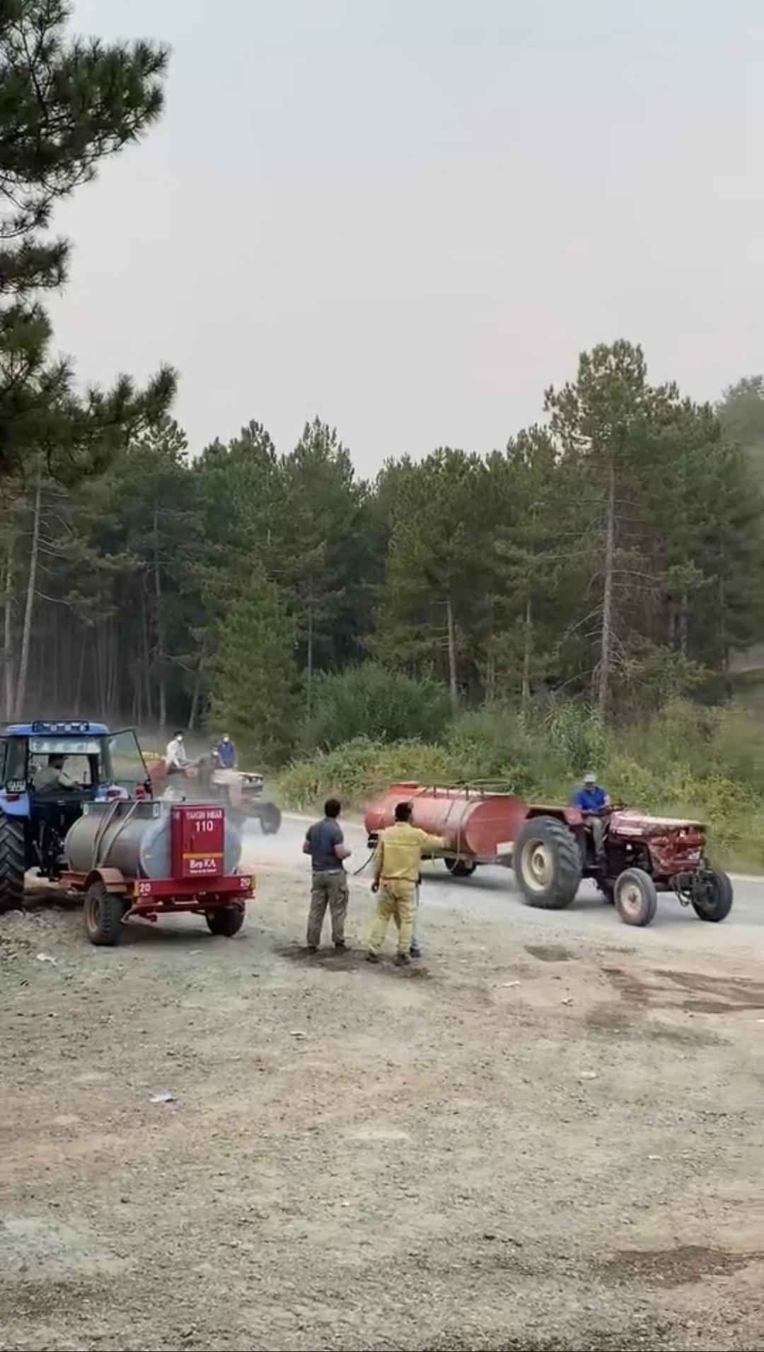 1200xauto 'Ekmek teknem' demedi jant üstünde müdahaleye gitti! Sosyal medyada takdir topladı