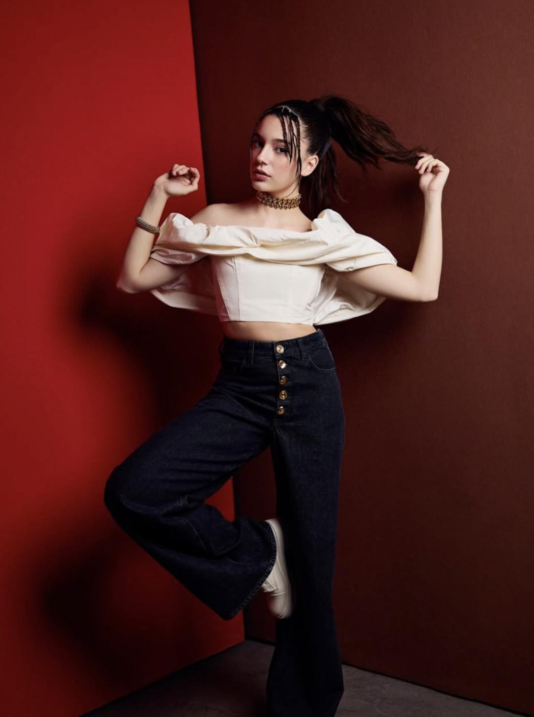 Gerçek bir yükselen yıldız! Mina Demirtaş’ın tarzını inceliyoruz 3