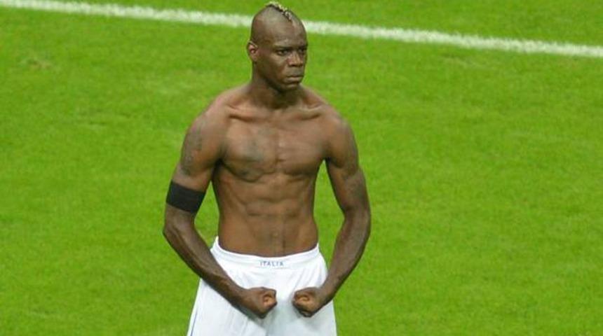 Fenerbah&ccedil;e'den Balotelli bombası