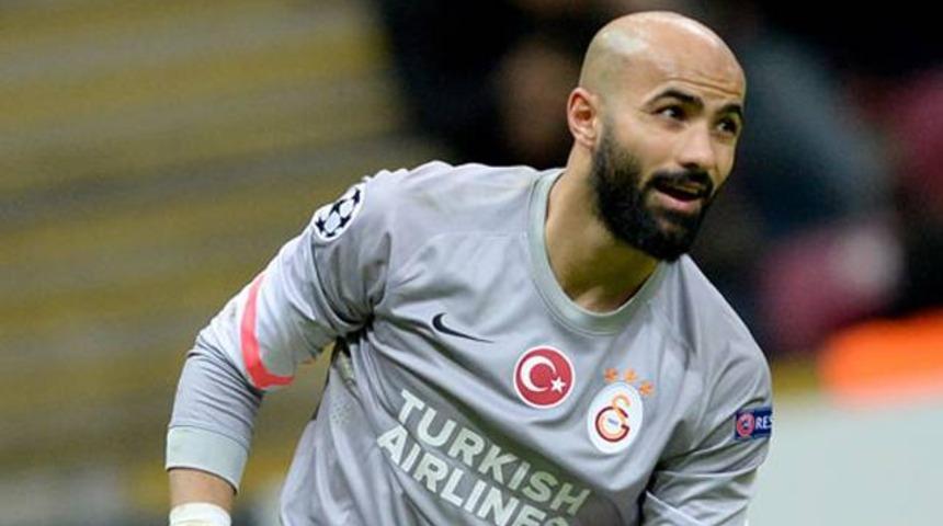 Sinan Bolat Galatasaray'da kalıyor