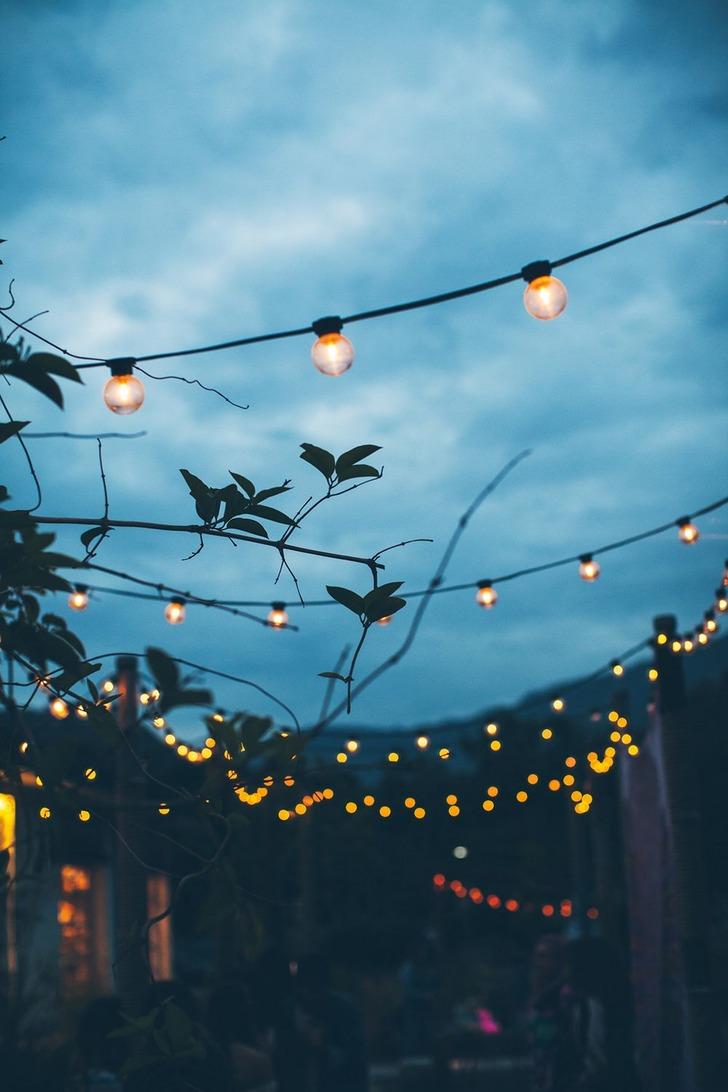 Peki cumartesi akşamı dışarı çıkar mısın?