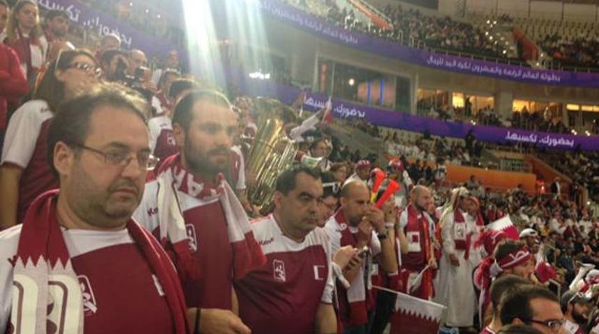 Parayla taraftar getirtti 