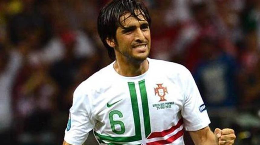 Akhisar'dan imza şov