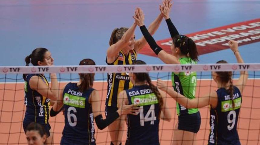 Derbide zafer Fenerbah&ccedil;e'nin