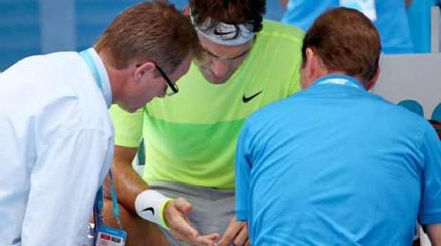 Roger Federer'i ma&ccedil;ta arı soktu!
