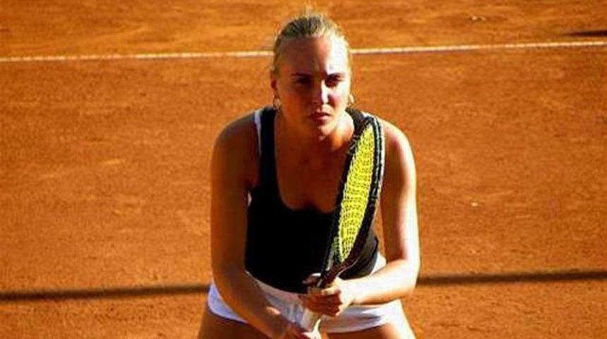 Yeni Kournikova hayatını kaybetti