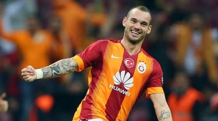 Sneijder Manchester United'in g&uuml;ndeminde