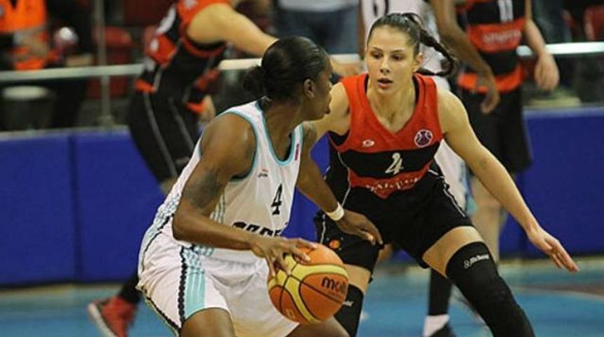 Mersin evinde kaybetti