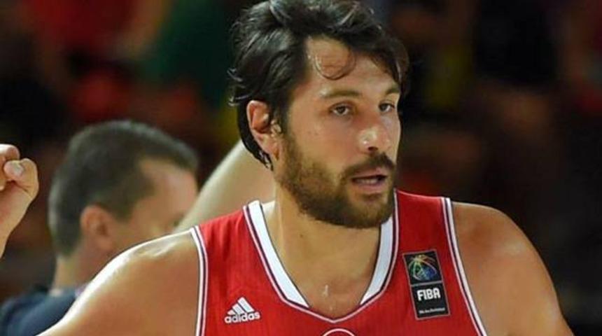 Galatasaraylı oyuncuları soyan kardeşlere hapis cezası