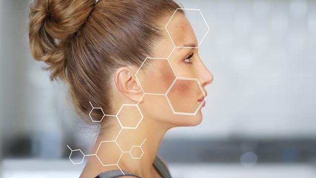 Dermatoloji uzmanından altın değerinde öneriler: Yaz ayında gerçekleştirilen cilt bakım işlemleri nelerdir? Lazer epilasyon yaz ayında yapılır mı? Cilt bakımı mevsimine göre değişmeli