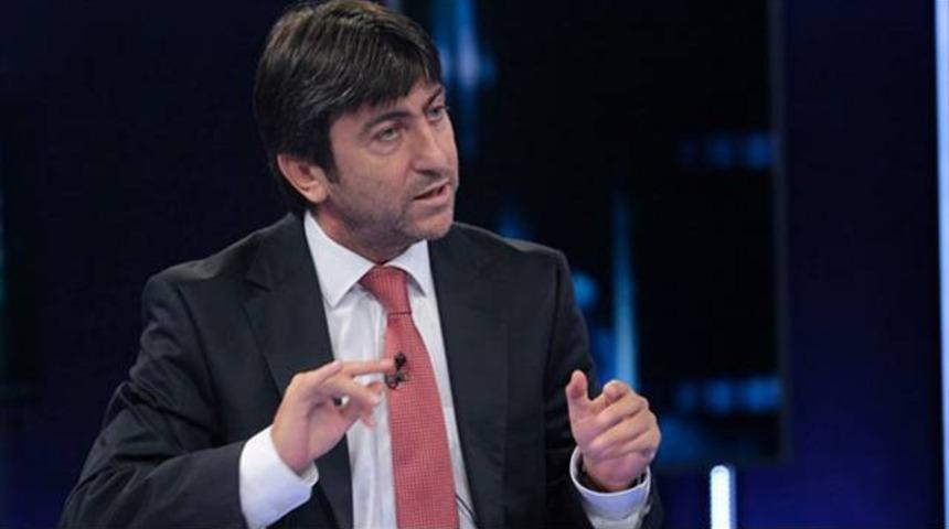 Rıdvan Dilmen'den Sneijder'e &ouml;vg&uuml;