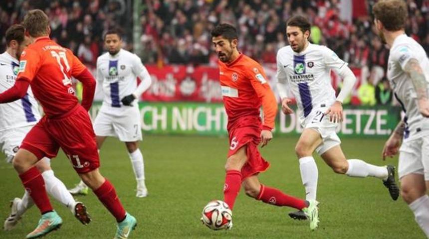 Kerem'in menajeri transferi doğruladı