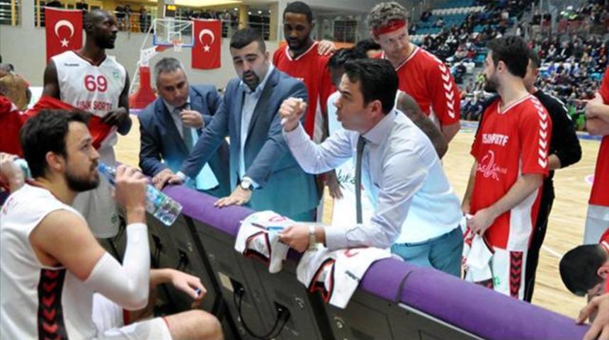 Uşak deplasmanda mağlup