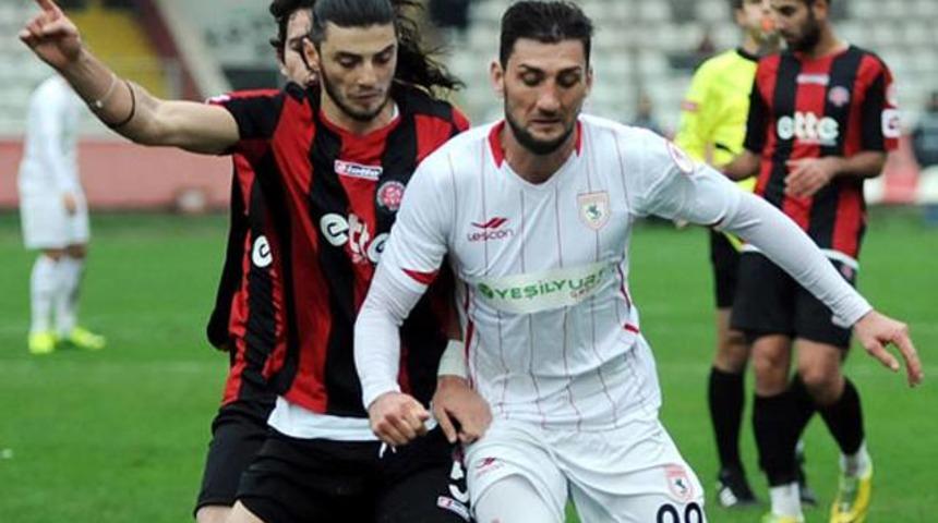 Karag&uuml;mr&uuml;k'e Samsun darbesi