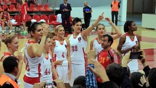 Kritik maçta gülen AGÜ Spor