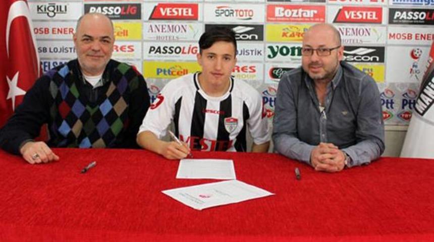 Manisaspor, Sefa Küpeli'yi transfer etti