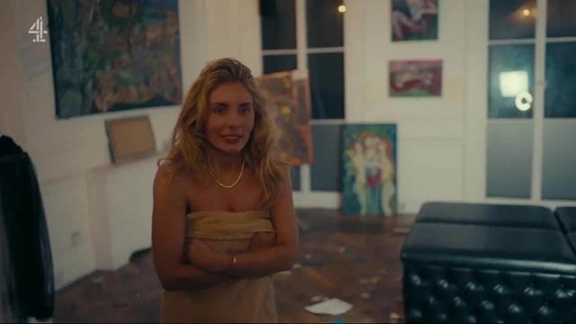 Televizyon kanalında Bonnie Blue'nun müstehcen sahneleri yayınlandı! İzleyicilerden tepki yağıyor...