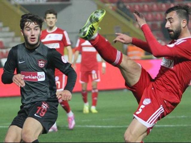 Oğulcan Çağlayan’ı Kayseri Erciyes kaptı