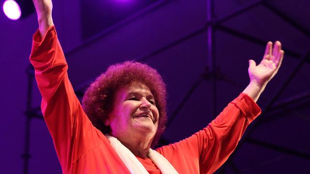 Selda Bağcan'ın son hali sosyal medyada gündem oldu! Gören herkes aynı yorumu yaptı! Bakın kime benzetildi