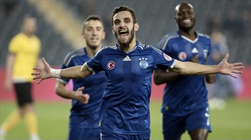 Fenerbah&ccedil;e'nin 4 bin liralık yıldız adayları
