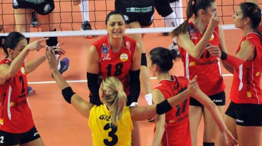 Vakıfbank haftayı galibiyetle a&ccedil;tı
