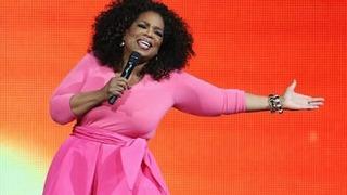 Binlerce kişi mahsur kalmıştı! Ünlü sunucu tsunami tahliyesinde özel yolunu açmadı! Tepkiler büyüyor