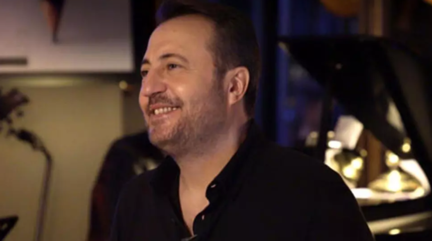 Sanatçı Ercan Saatçi'nin acı günü! Annesini kaybetti