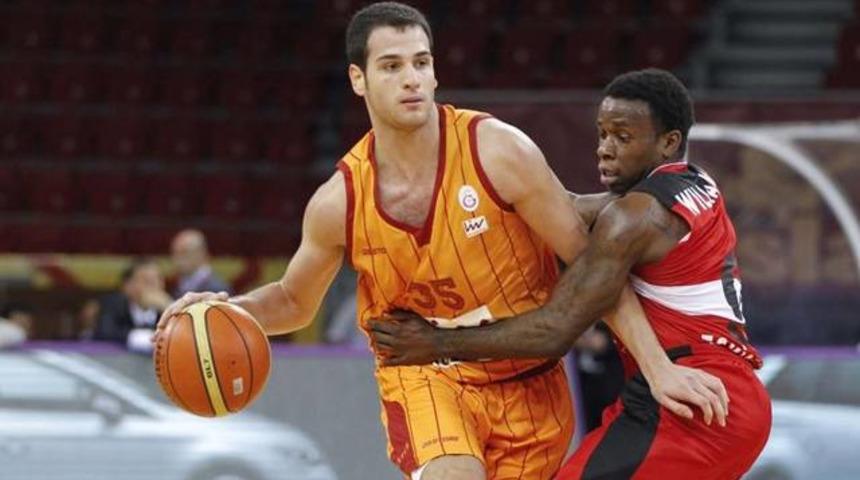 Galatasaray'da soyunma odası krizi