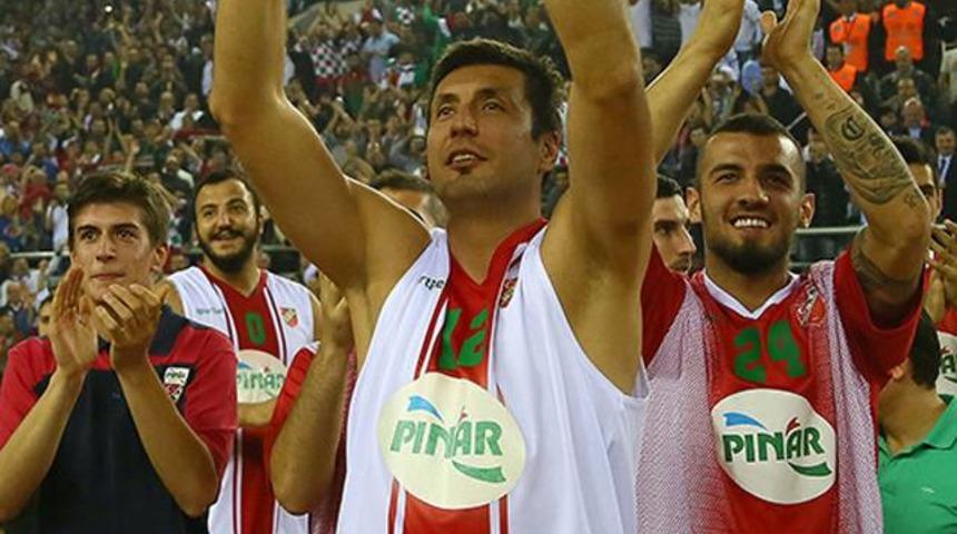 Pınar Karşıyaka zirvede bitirdi