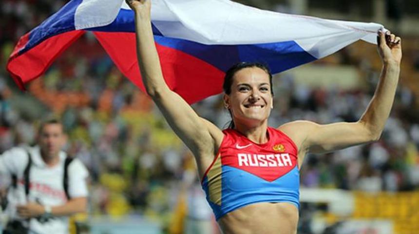 Yelena Isinbayeva sevindirdi