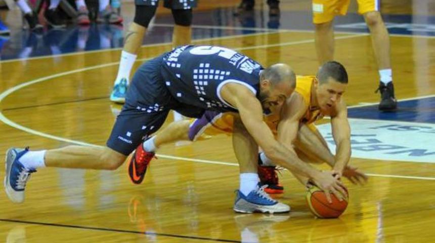 Royal Halı Gaziantep 'hat' kesti