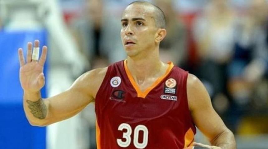 Carlos Arroyo'dan kötü haber