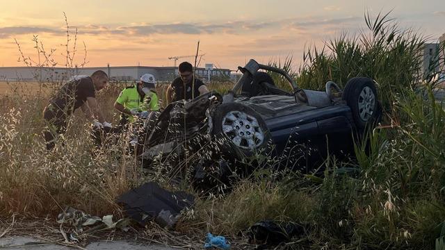Tekirdağ'da devrilen otomobildeki 2 kişi öldü