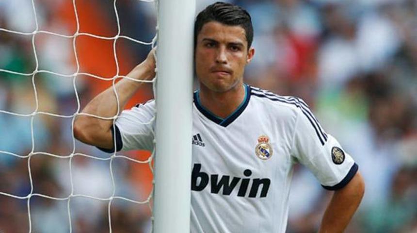 Irına Shayk'ın ahı tuttu