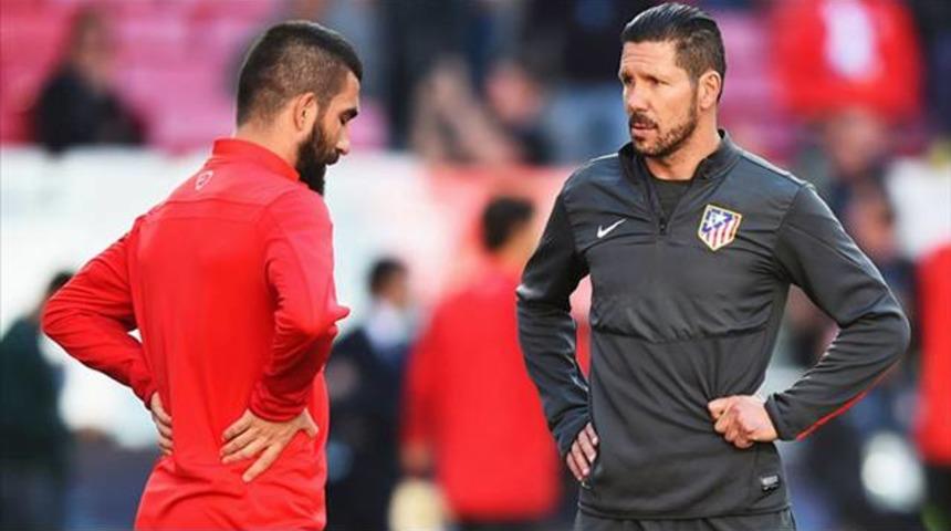 Arda Turan'a forma şoku