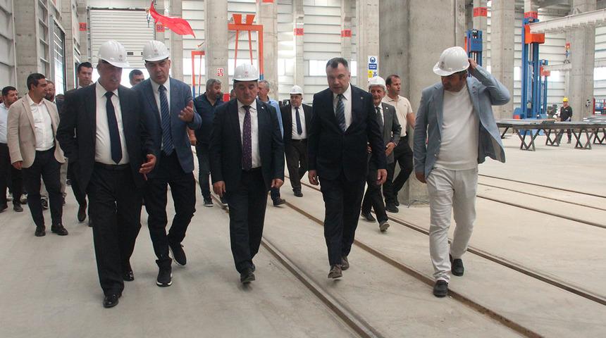Bozüyük’te yeni hizmete açılan üretim tesisi kamu ve özel sektör temsilcilerini ağırlıyor
