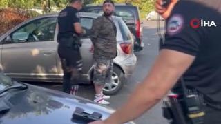 Kendisine küfreden arkadaşını silahla vurdu