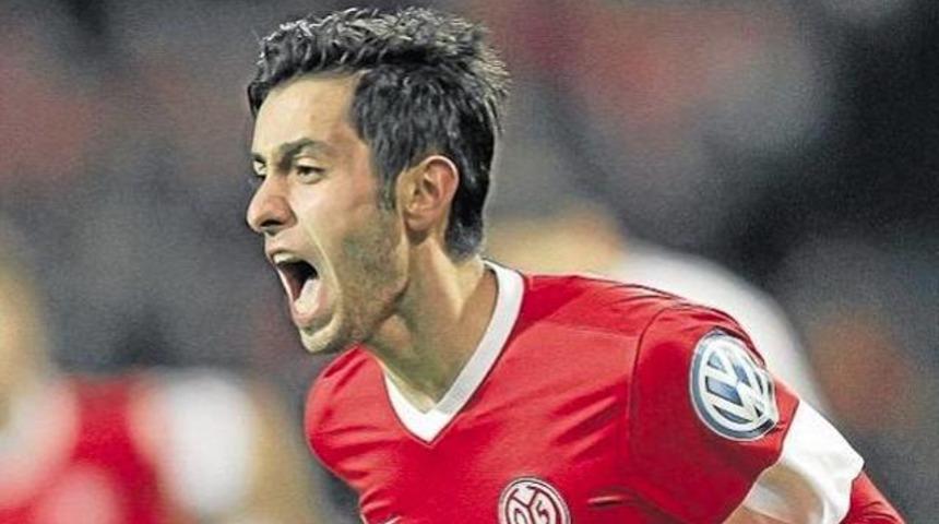 Yunus Mallı'dan Fenerbah&ccedil;e'ye mesaj