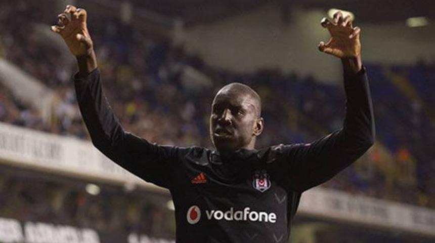 Liverpool ma&ccedil;ı &ouml;ncesi Demba Ba şoku